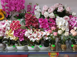 Искусственные цветы орхидея для домашнего декора./Flori artificiali