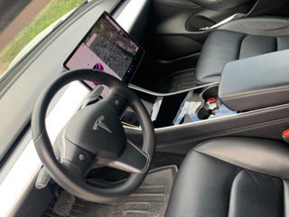 Tesla Model 3 foto 5