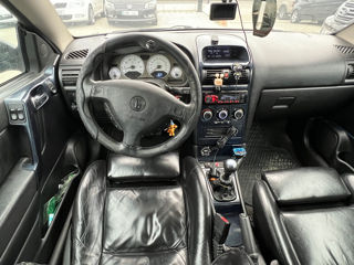 Opel Astra foto 9