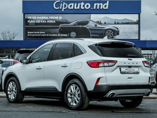 Ford Kuga foto 2