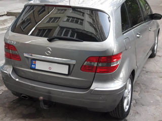 Mercedes B Class foto 6