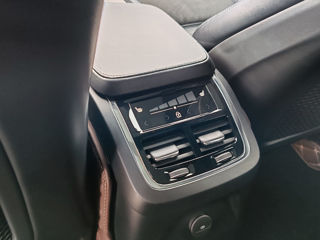 Volvo XC90 foto 11