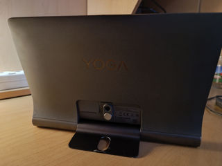 Lenovo Yoga Smart Tab foto 3