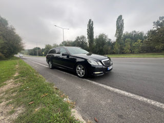 Mercedes E-Class foto 8