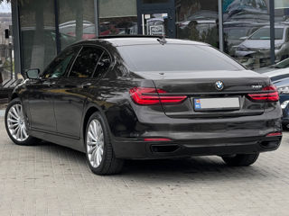 BMW 7 Series foto 5