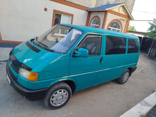 Volkswagen T4 foto 2