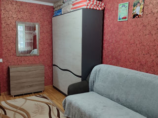 Apartament cu 2 camere, 36 m², Tineret, Ungheni foto 5