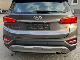 Hyundai Santa FE foto 4