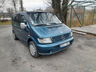 Mercedes Vito foto 2