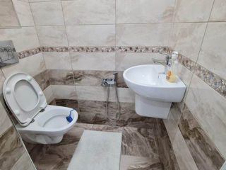 Se dă în chirie apartament cu 2 odăi! botanica, grenoble. ( disponibil de la data 01.01.2025) foto 8