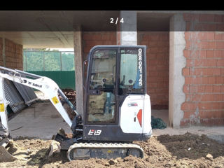 Prestări servicii mini-excavator bobcat + basculantă + ciocan hidraulic foto 3