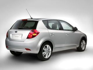 KIA Ceed Sw foto 4