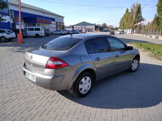 Renault Megane foto 3