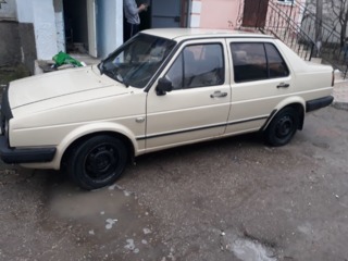 Volkswagen Jetta foto 1