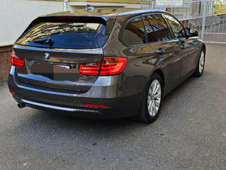 BMW 3 Series foto 5