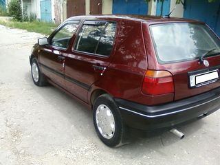 Volkswagen Golf foto 2