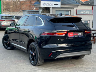 Jaguar F-PACE foto 3