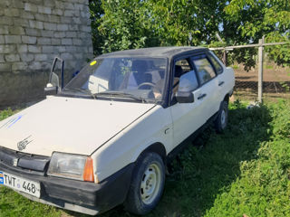 Lada / ВАЗ 21099 foto 6