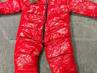 Combinezon iarna Moncler 2-3 ani.