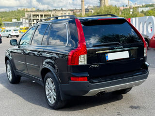 Volvo XC90 foto 7