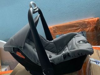 Коляска Mutsy Evo два в одном + car seat + зимний конверт + зонт foto 6