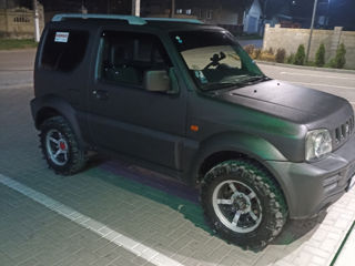 Suzuki Jimny foto 6