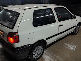 Volkswagen Golf foto 8