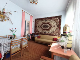 Casă de vânzare în orașul Drochia – zonă liniștită, perfectă pentru o familie! foto 14
