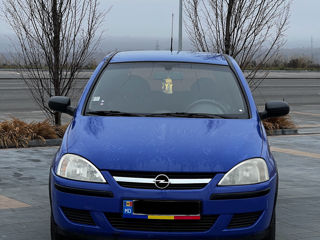 Opel Corsa foto 2