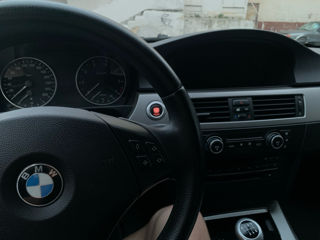 BMW 3 Series foto 2