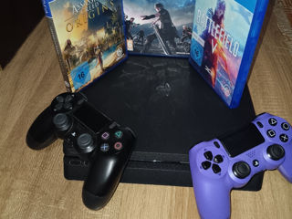 Vind Playstation slim 500 gb