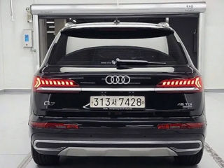 Audi Q7 foto 2