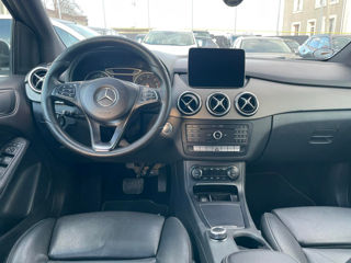 Mercedes B-Class foto 7