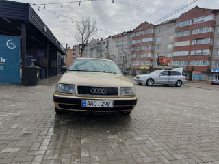 Audi 100 foto 4