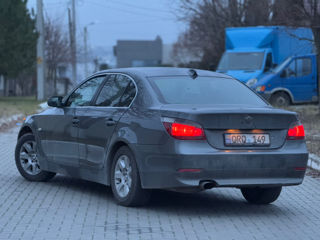 BMW 5 Series foto 5