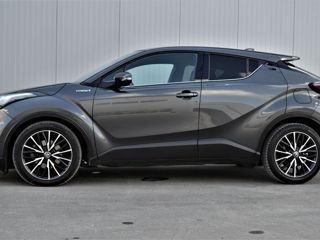 Toyota C-HR foto 3