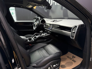 Porsche Cayenne foto 19
