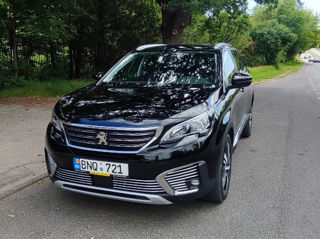 Peugeot 5008 foto 2