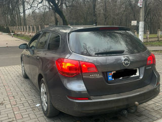 Opel Astra foto 4