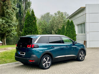 Peugeot 5008 foto 4