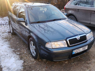 Skoda Octavia foto 2