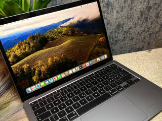 MacBook Air 2020 foto 1