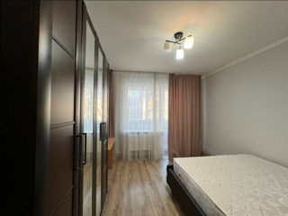 Apartament cu 3 camere, 80 m², Centru, Chișinău foto 2