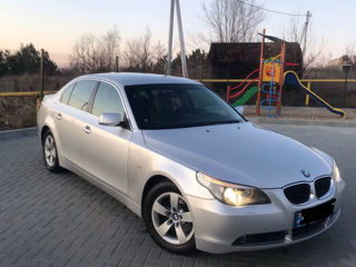 BMW 5 Series foto 7