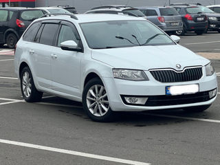 Skoda Octavia foto 4