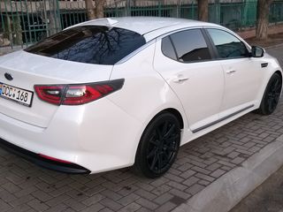 Kia Optima foto 7