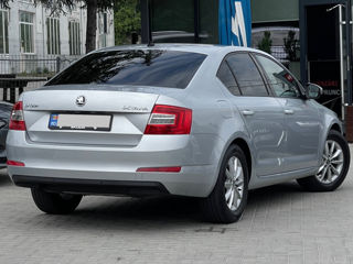 Skoda Octavia foto 3