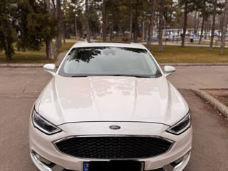 Ford Fusion foto 4