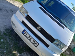 Volkswagen Transporter foto 8