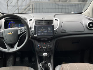 Chevrolet Trax foto 9